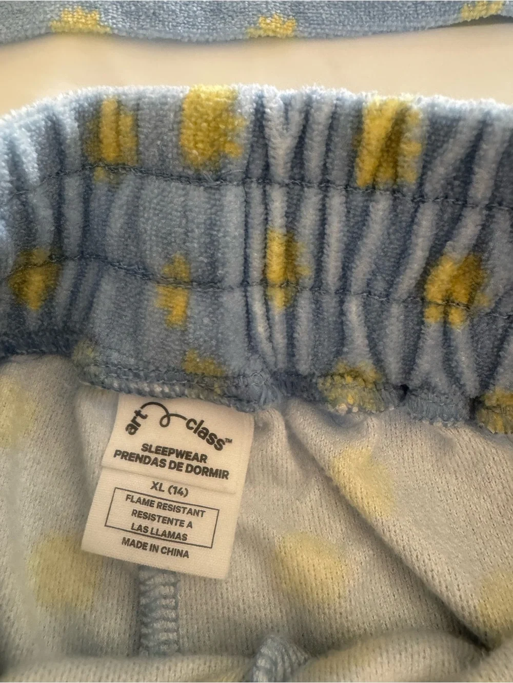 art class soft blue